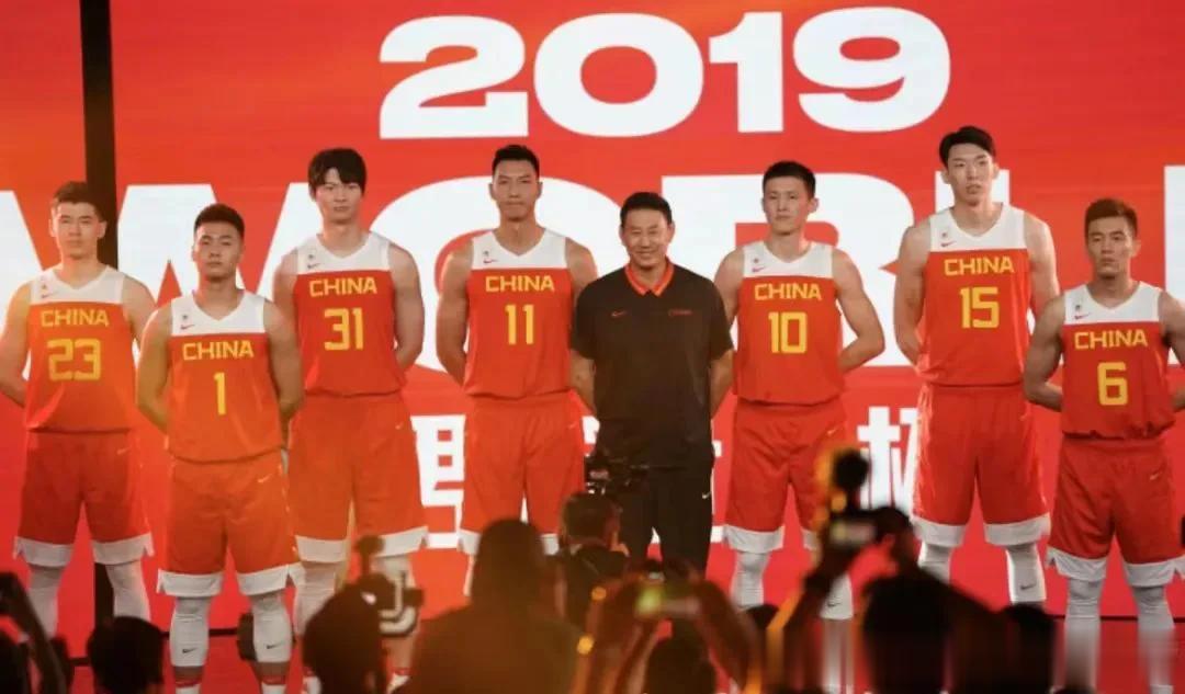 中国男篮最被高估的5大球星是他们，成为不容争辩的事实，乔帅通过欧洲热身赛会重新评(2)