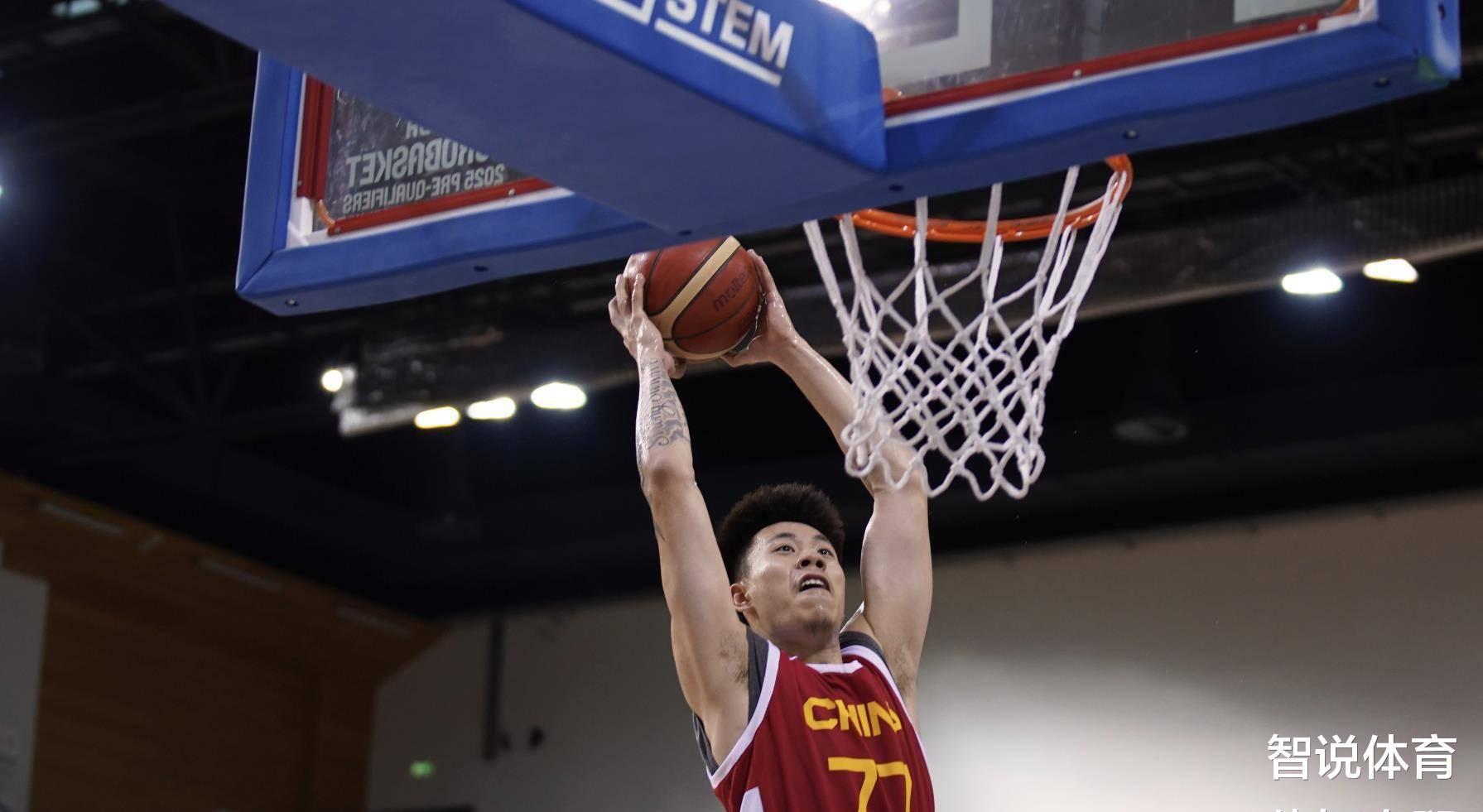 输2分！给中国男篮球员赛后评分：3人不及格，3人应得满分(3)