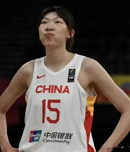 韩旭，当之无愧的中国女篮一姐，可以缺少任何一个球员的参与，就是唯一不可或缺韩旭存(1)