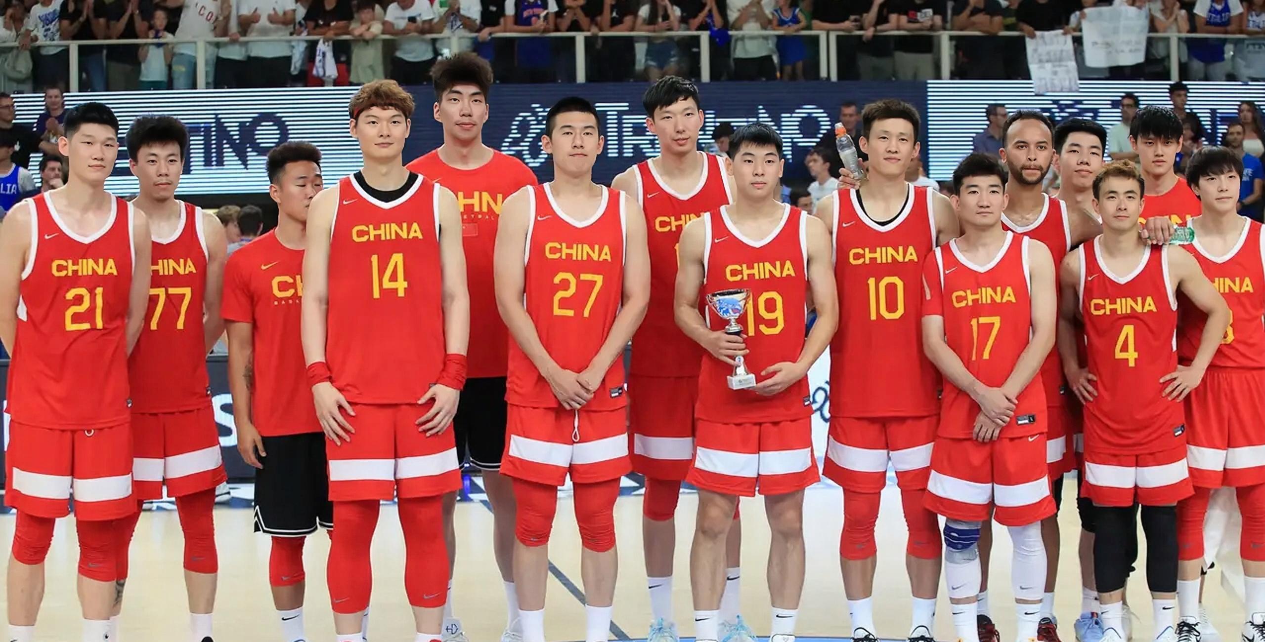 中国男篮虽面临巨大挑战，但仍相信他们会创造奇迹(1)