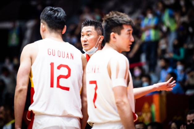 中国男篮结局！教练问题基本解决，未来展望何如？(1)