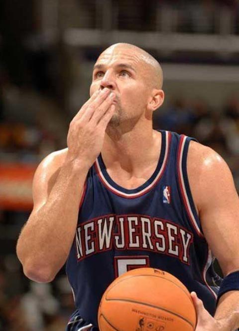 NBA最奇葩罚球仪式：空中飞吻、抽筋投篮，这些你都见过吗？(1)