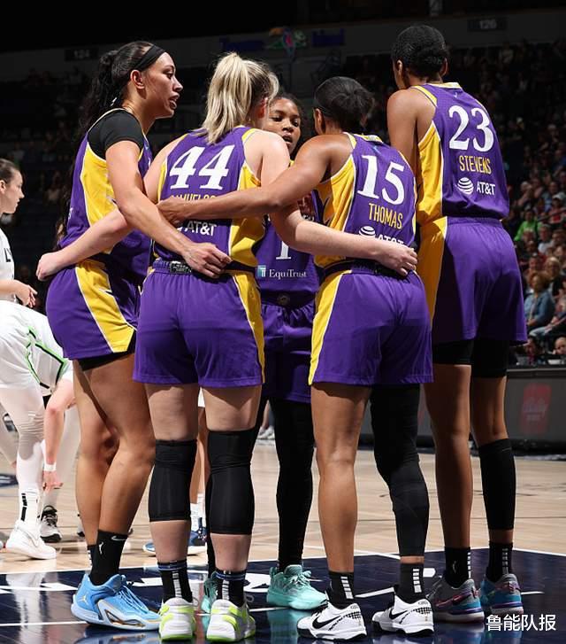WNBA前瞻：火花为季后赛门票拼命，客场能否爆冷自由人？(2)