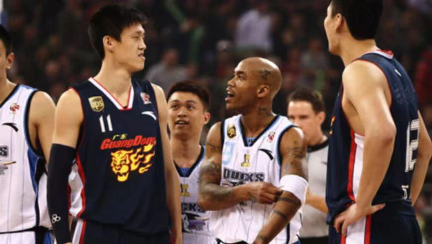 11位男篮球员家境大比拼，希望不会重演香港影视没落的悲剧(5)