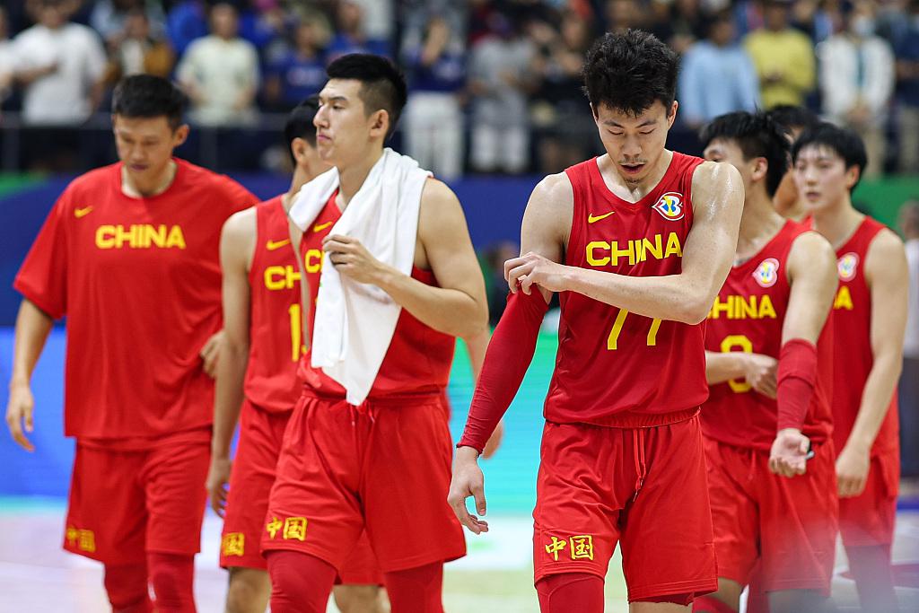 11位男篮球员家境大比拼，希望不会重演香港影视没落的悲剧(9)
