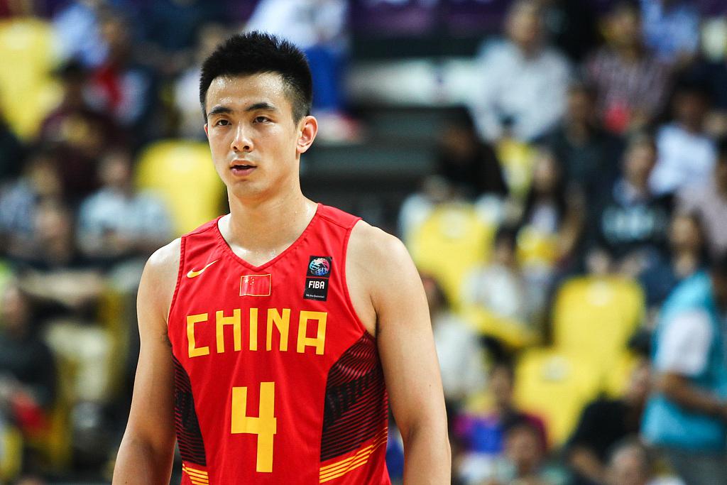 11位男篮球员家境大比拼，希望不会重演香港影视没落的悲剧(10)