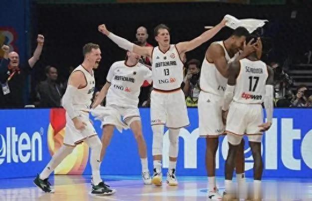 杜兰特愤怒，FIBA毒奶调侃，奥尼尔再遭谴责(11)