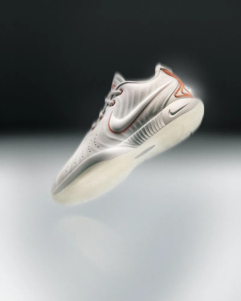耐克官方发布詹姆斯第21代战靴，将于9月28日全球发售(2)