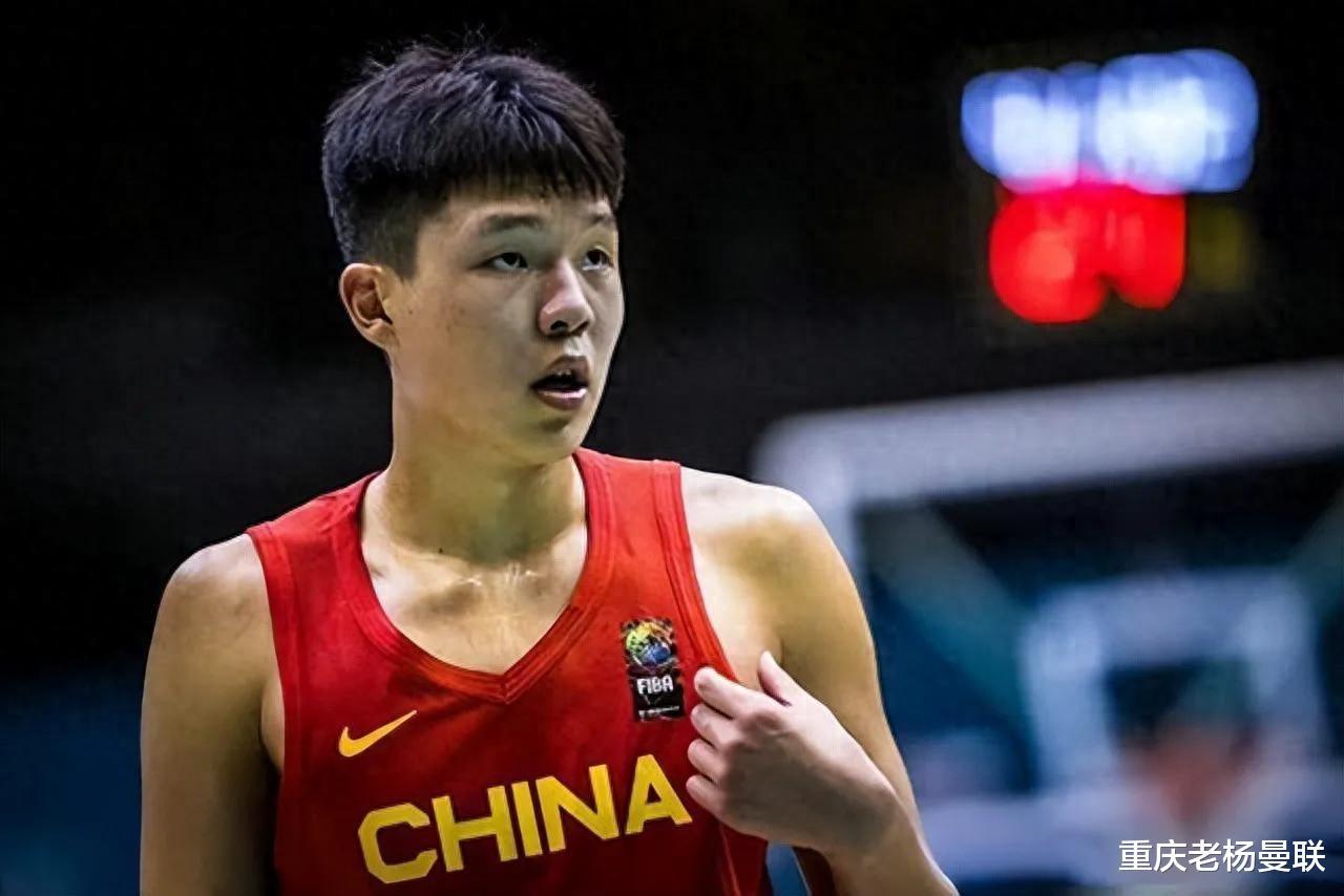 杨瀚森是当今中国最接近NBA的球员，谁不服？马刺年轻队疯狂进攻(1)