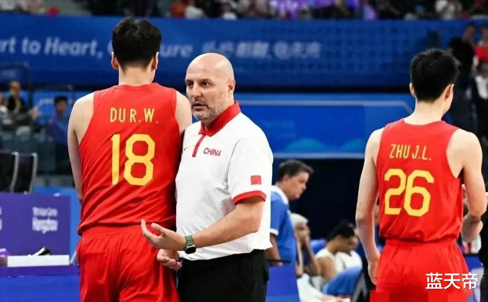 未来三年内，中国男篮四位内线大闸，一个比一个潜力无限(1)