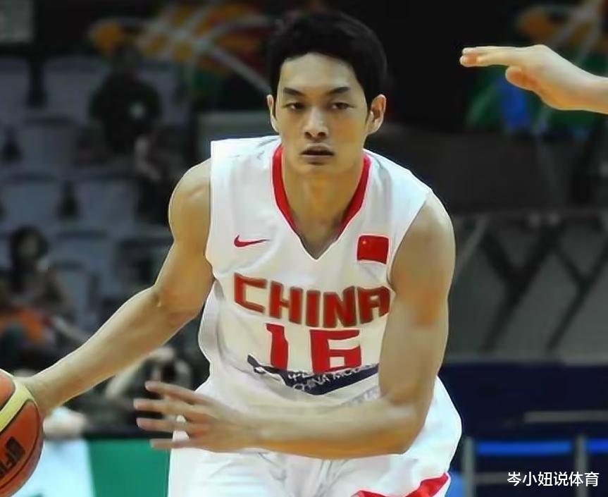 陈江华的天赋是不是中国男篮历史上控卫最好的存在？可惜了(2)
