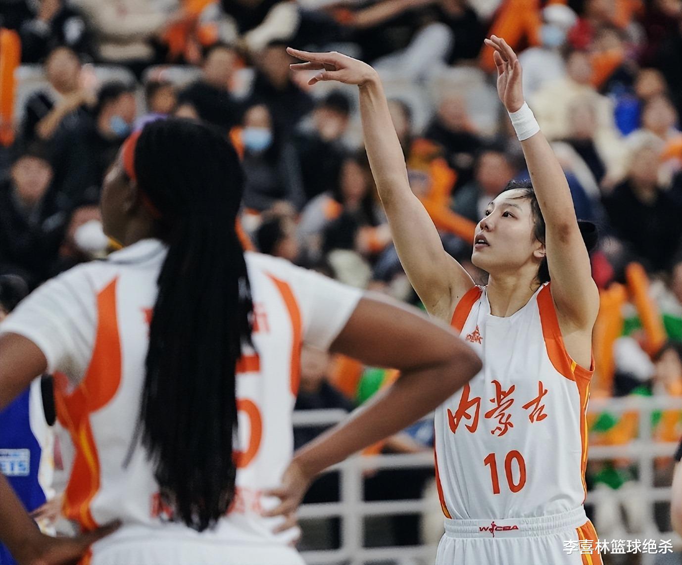 联盟第一！中国女篮24岁王牌崛起，抢断李梦+绕前防2米03巨头太拼(4)
