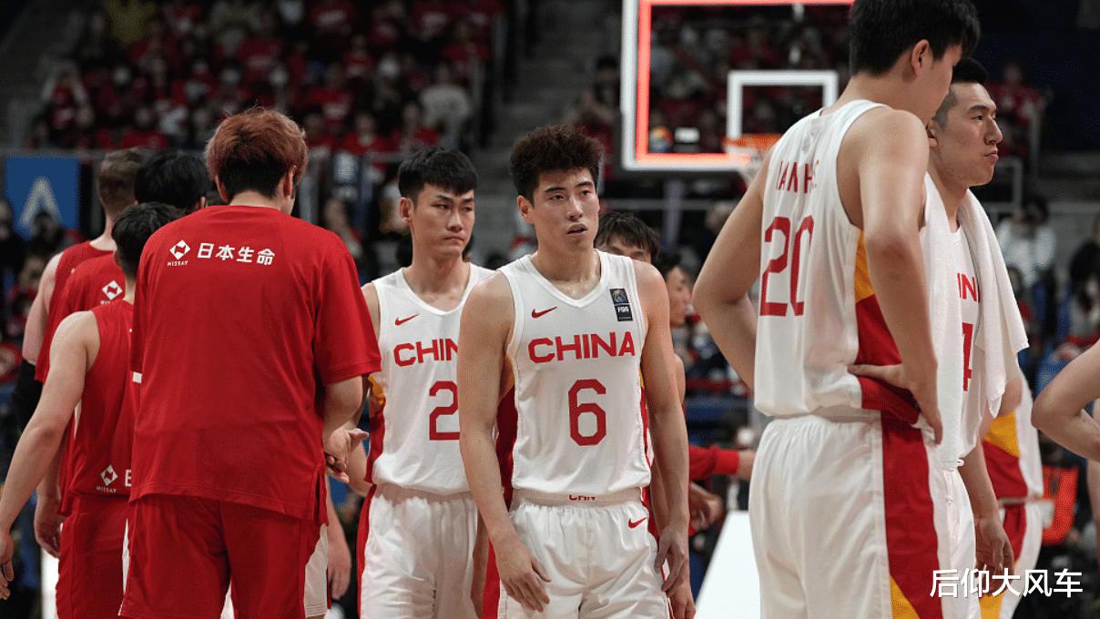 拒绝留守NBA！回亚洲当乔丹陪伴娇妻，中国男篮再想赢日本就更难了(7)