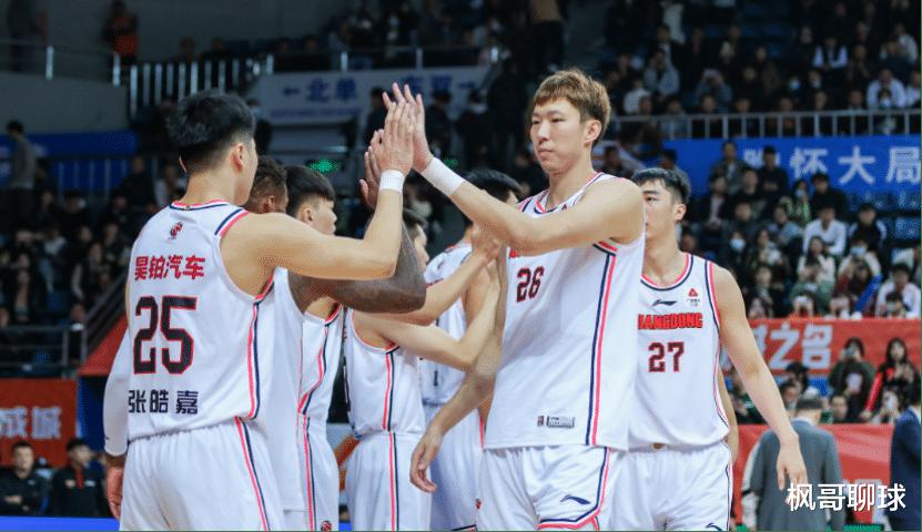广东男篮迎来赛点！阵容优势明显，国手成胜负关键(6)