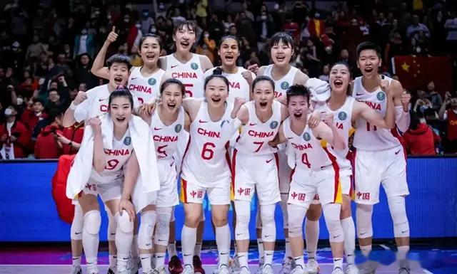 中国女篮公布集训名单，杨舒予被极端球迷攻击，只因为她是广东的(1)