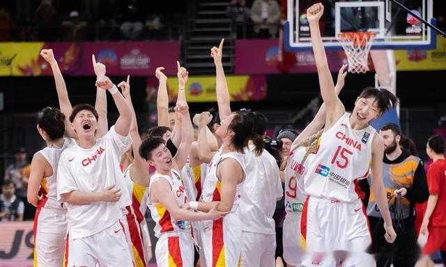 中国女篮逆袭之战：力挫欧洲冠军西班牙，用行动回应挑衅(4)