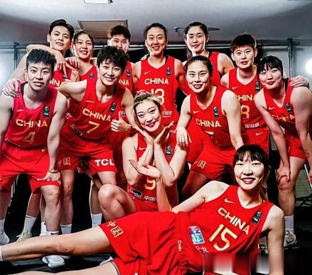 中国女篮奥运集训名单揭晓：巾帼英豪齐聚，剑指金牌荣耀！(1)