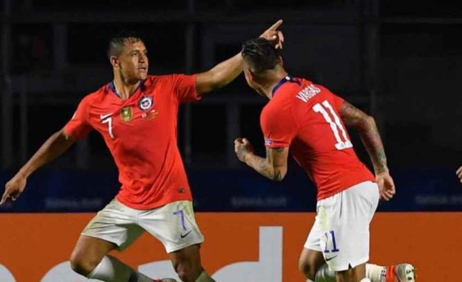 桑切斯致胜+连场破门！智利队2-1击败厄瓜多尔挺进美洲杯八强(1)