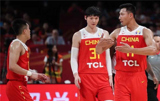 男篮世界杯：中国男篮落幕，英雄独木难支，中国篮球至暗时刻到来(3)