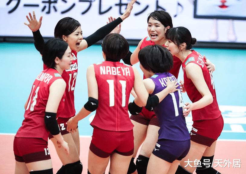 从0-2到3-2！女排世界杯超级逆转：日本队把塞尔维亚体力槽打空了(1)