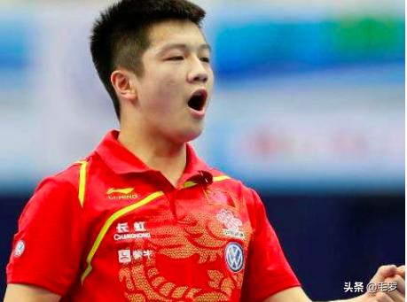 樊振东4-1大胜世界冠军，对手却感人表态：希望我输球能让他振作(3)
