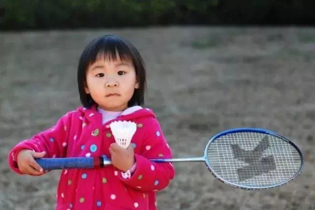 孩子每天打30～40分钟的羽毛球，解决家长最愁的5大问题(7)