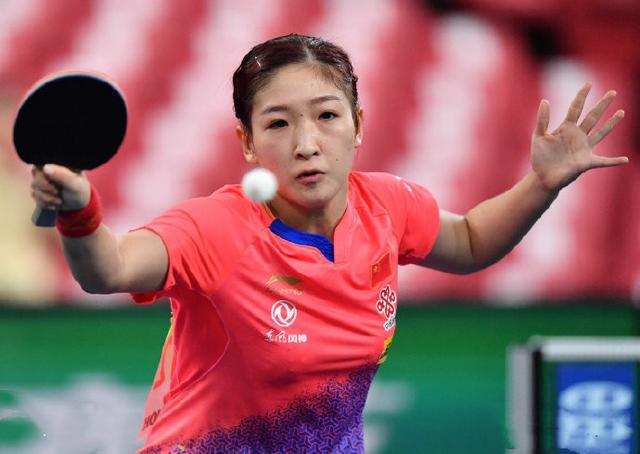 国乒女队第一猛将！刘诗雯1年4夺世界冠军，一弱点却被球迷诟病(1)