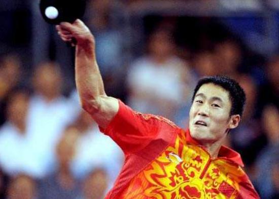 王励勤示范控球绝技，让人吃惊，中国乒乓球真的已经超神了？(5)