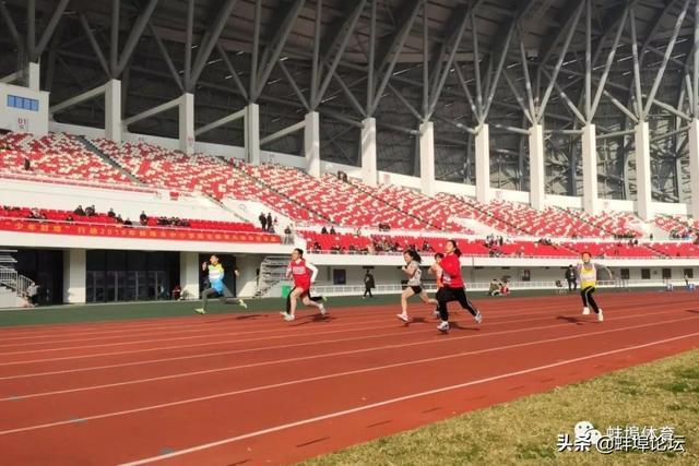 “少年蚌埠”行动2019年蚌埠市中小学阳光体育大会田径比赛开赛(1)