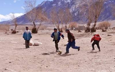 震惊全国然后消失...新疆足球的春天可能快要来了(6)