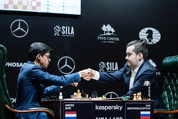 FIDE候选人赛开局惊艳 四场比赛两分胜负(4)