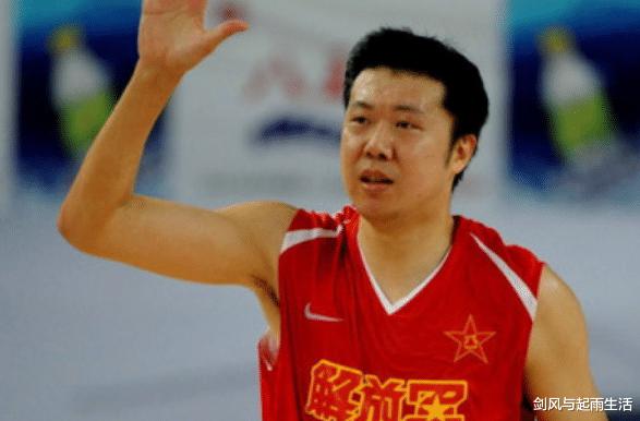 错失良机！王治郅曾经不受中国球迷喜欢，最大的遗憾是北京奥运会(2)