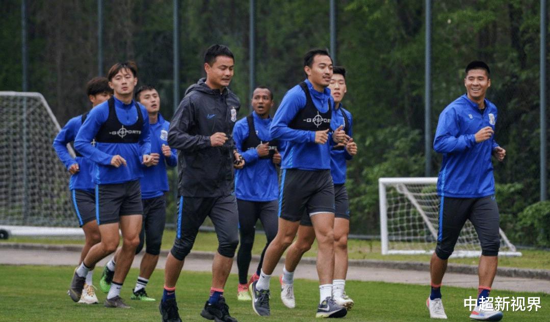 上海绿地申花俱乐部新赛季多线作战，多项赛事可能拖累球队的成绩(1)