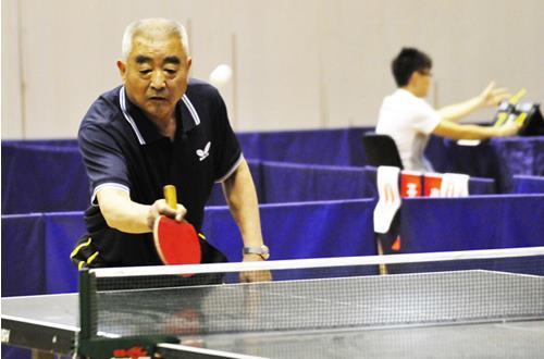 老年人打乒乓球应该注意哪些事项？(1)