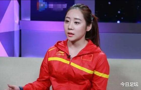 她堪称是中国女子体操第一人，退役后进入校园成女神(1)