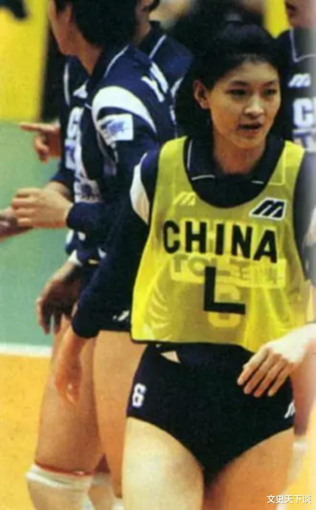 王怡曾是中国女排队员，却在关键时候不辞而别，郎平宣布永久除名(3)