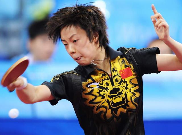 国手王楠勇夺24个世界冠军，却直言不如邓亚萍张怡宁，这是为何？(4)