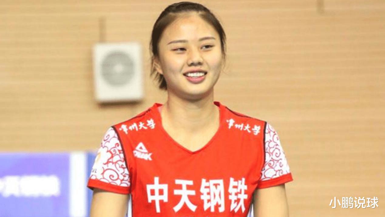 中国女排王丽娜奇迹般，17岁就成为冠军，龚翔宇与其有相似处(2)