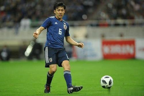 为什么有人说日本球员不来中国踢足球？(11)
