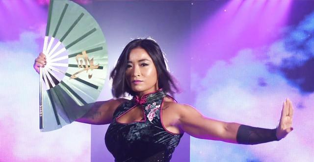 WWE中国女星李霞即将参加搏击赛事，疯人院长分享与妮妹日常生活(3)