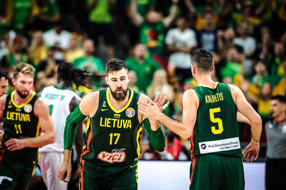 瓦兰丘纳斯和萨博尼斯预计将于11月底加入立陶宛国家队(1)