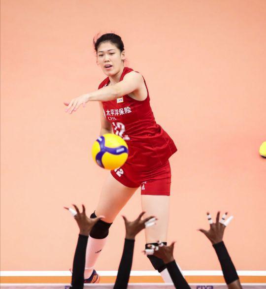 中国女排国家队中朱婷和谁关系最好？球迷认为是这三个人！(3)
