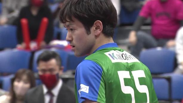 3-0打爆卫冕冠军！张本智和没机会出场，日本世界冠军笑着哭了(5)