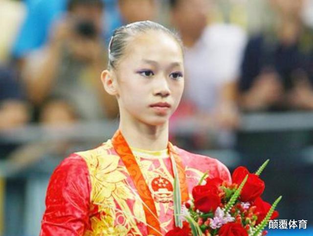 恭喜！体操奥运冠军结婚了，曾被称为“小章子怡”，如今气质十足(1)
