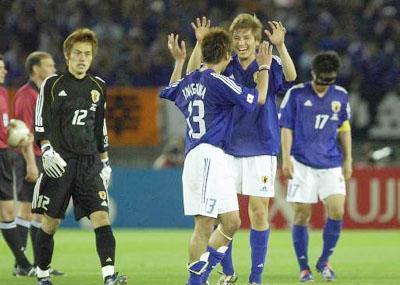 同为2002年世界杯东道主，为何日本队没像韩国队一样被抨击？(5)
