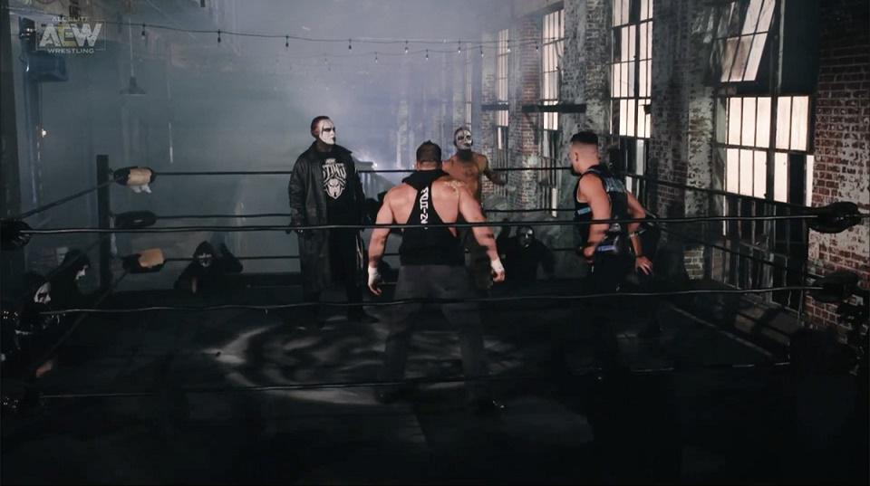 “魔蝎大帝”斯汀强势斩获AEW首胜，会触电的摔角赛你见过吗？(1)