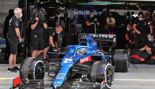 F1季前测试官方分析：梅奔正赛最快，佩雷兹快过维斯塔潘(2)