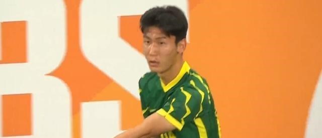 中国足球又输了！0-3韩国球队，射门1-32，控球率23%，全场一边倒(2)