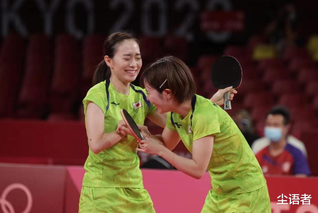过分了，日女乒赛场多次出现不尊重中国球员行为，伊藤更是送对手耻辱比分(3)
