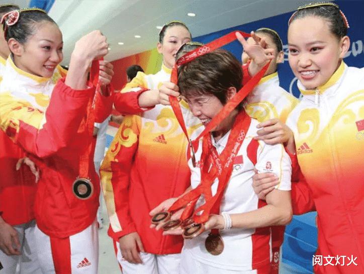日本花游鬼教母宣布辞职，曾在中国任教，助中国连夺两届奥运奖牌(2)